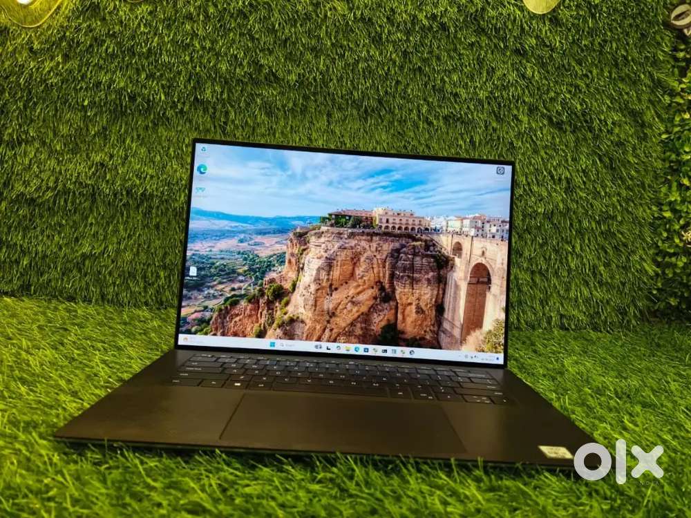 Dell precision 5560, i9 11th gen, 64GB ram premium laptop