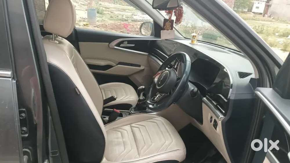 Kia Carens 2022 Diesel 110000 Km Driven