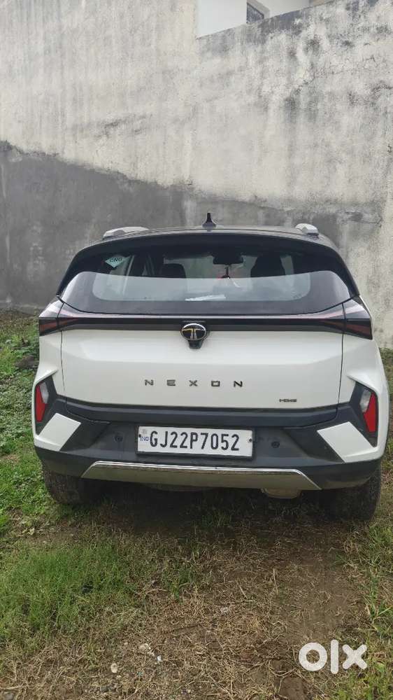 Tata Nexon 2024 Model Fearless Plus Red Dark