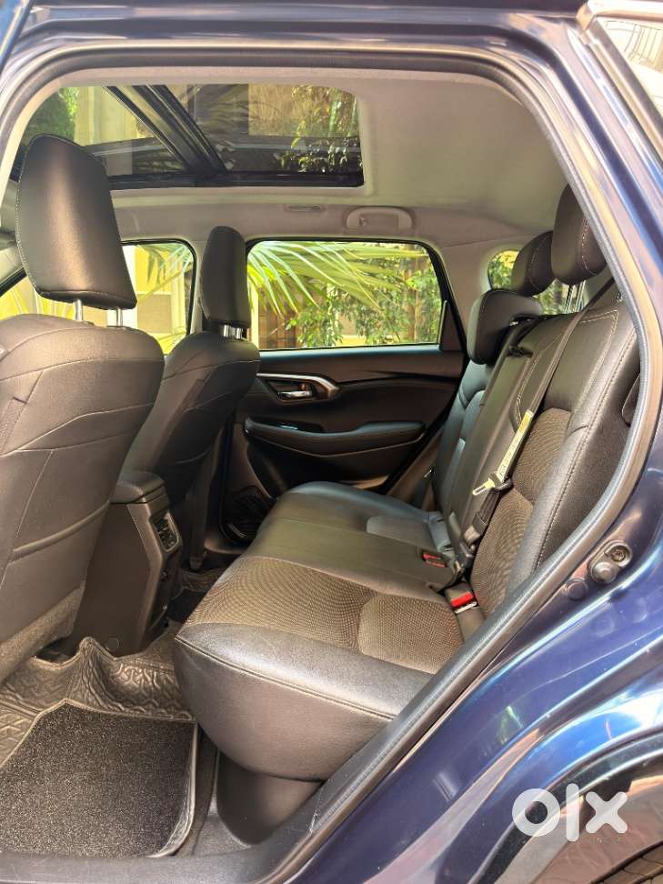 Maruti Suzuki Grand Vitara, 2023, Petrol