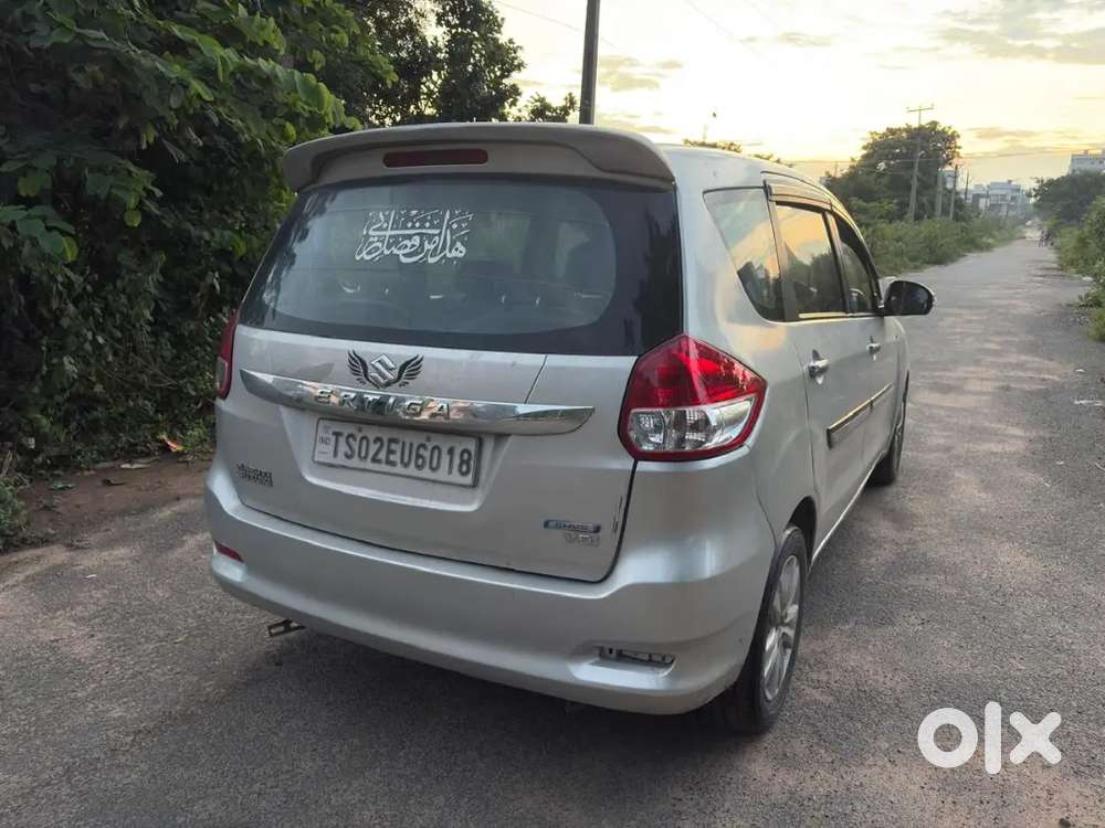 Maruti Ertiga Vdi 2017   ⁷⁹⁸⁹⁹ 47868