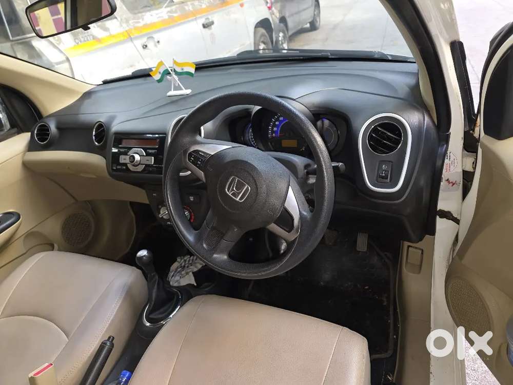 Honda Mobilio 2015 Petrol 32000 Km Driven