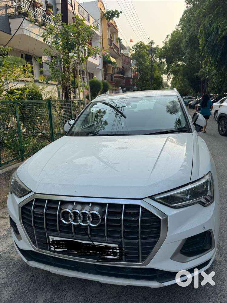 Audi Q3 Petrol 2024 , 2025 Registration