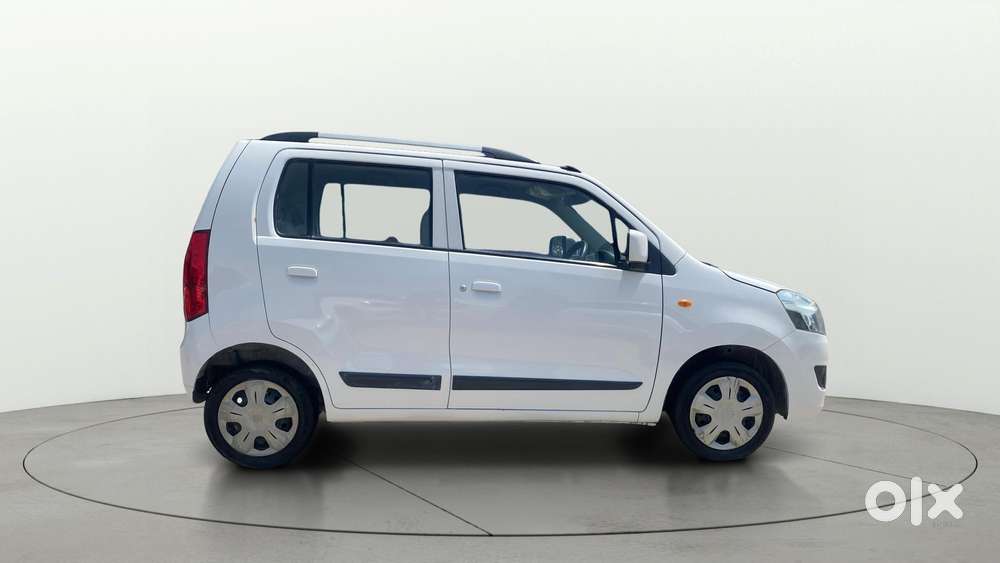 Maruti Suzuki Wagon R Vxi Amt, 2017, Petrol