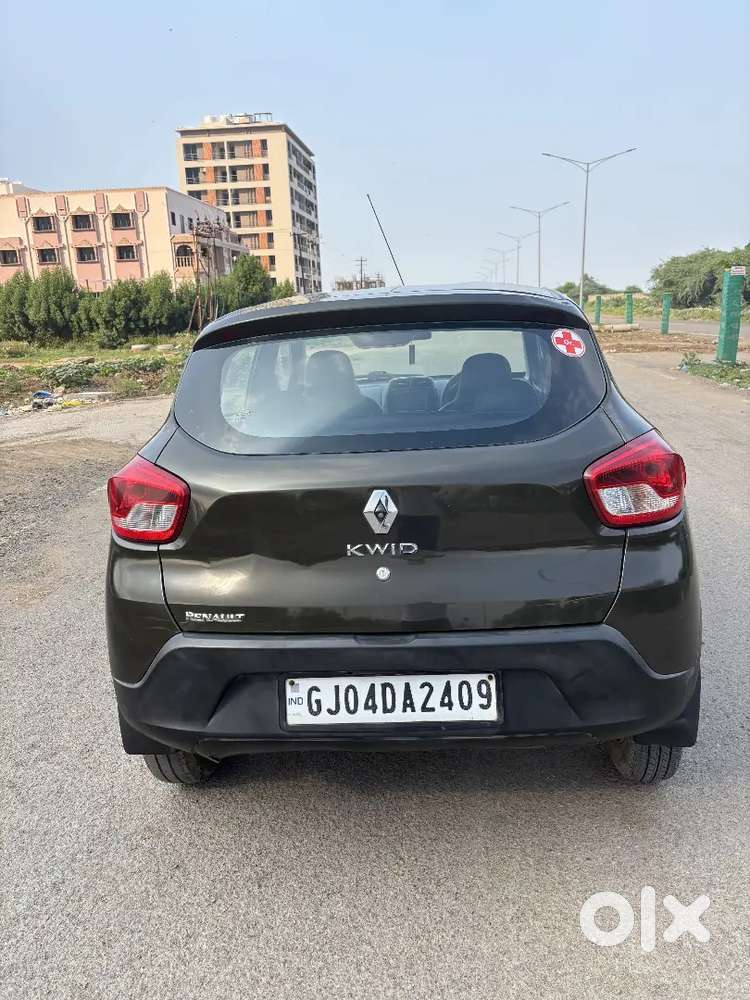 Female Used Wel Maintained Car