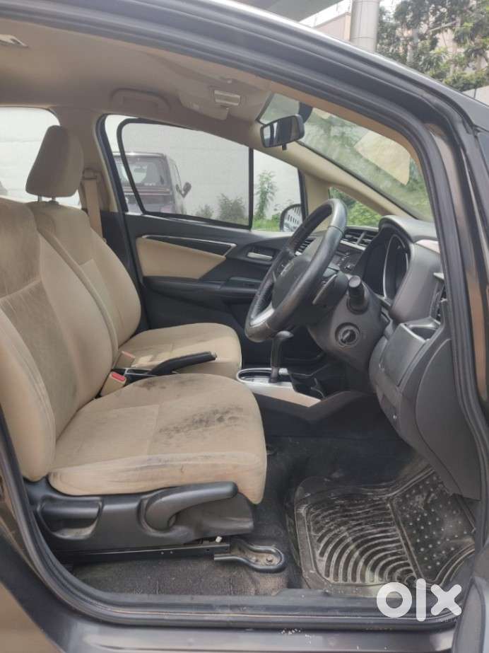 Honda Jazz V Cvt, 2017, Petrol