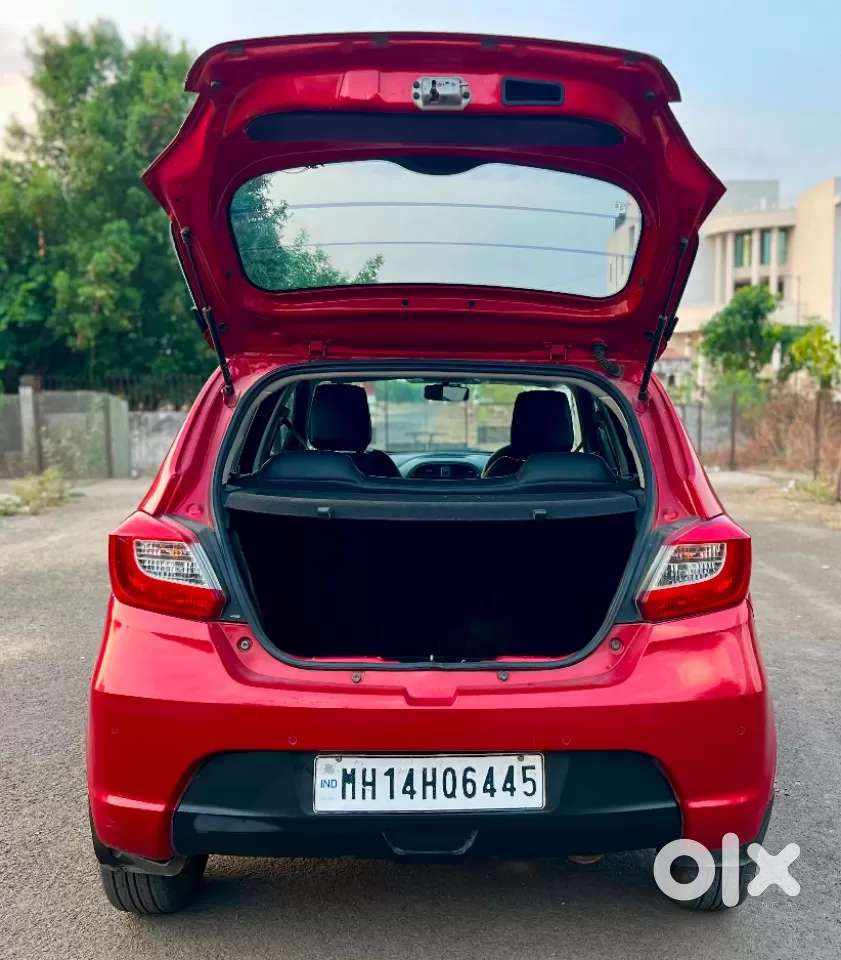 Tata Tiago Xza, 2019, Petrol