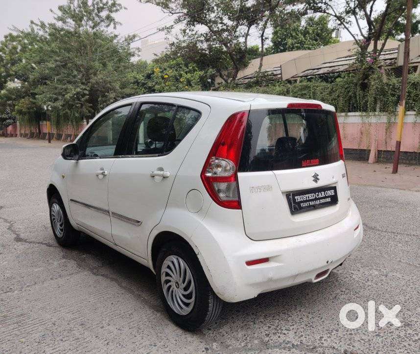 Maruti Suzuki Ritz Vxi, 2011, Petrol