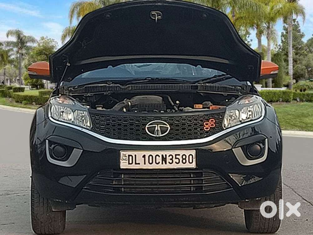 Tata Nexon Kraz Plus Amt, 2019, Petrol