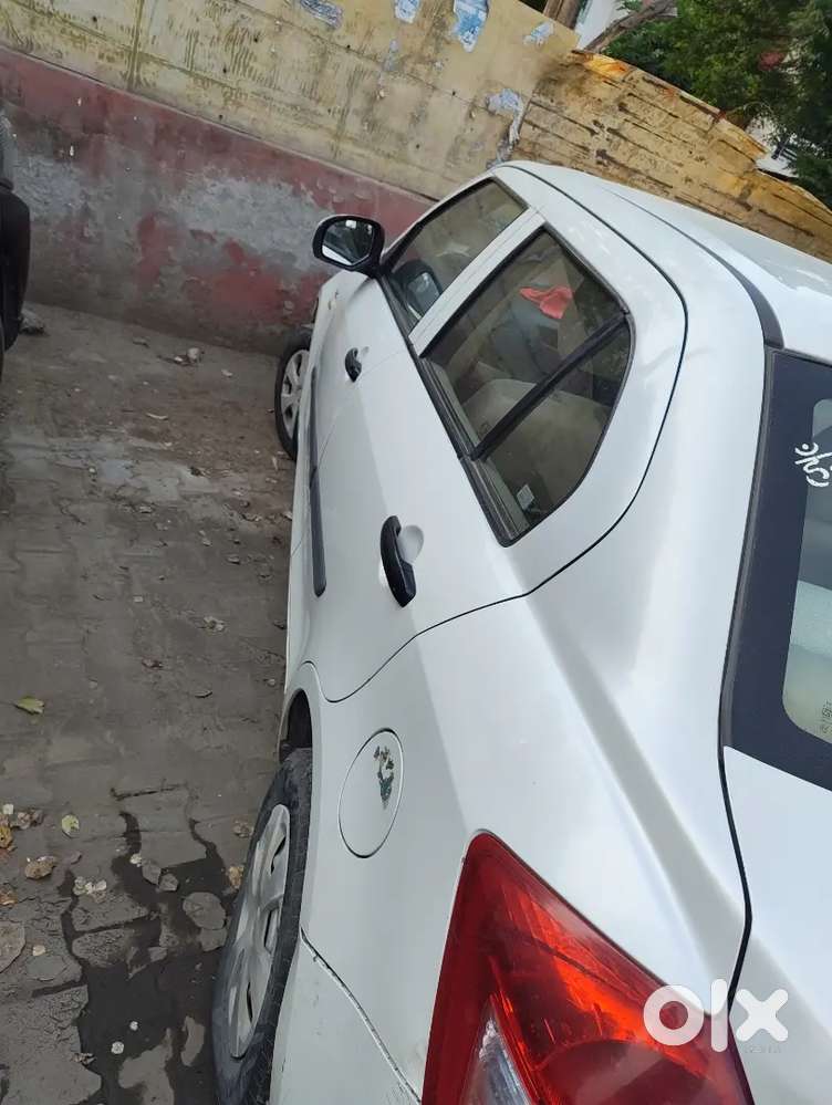 Maruti Suzuki Swift Dzire 2014 Diesel 140000 Km Driven