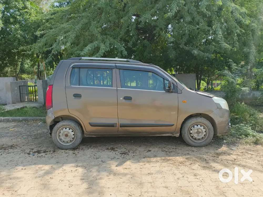 Maruti Suzuki Wagon R 2012 Hybrid Model ( Self Used )