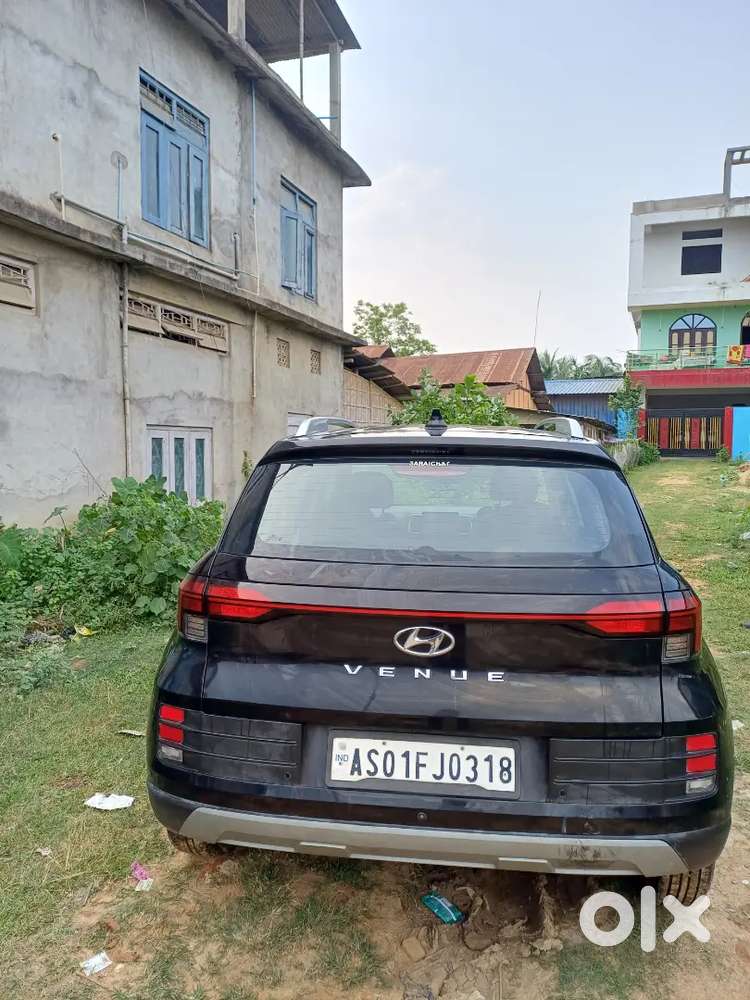 Hyundai Venue Petrol 2022