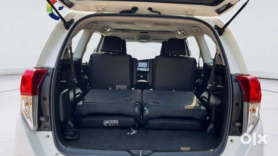 Toyota Innova Crysta [2020-ongoing] 2.4 Zx 7 Str, 2024, Diesel