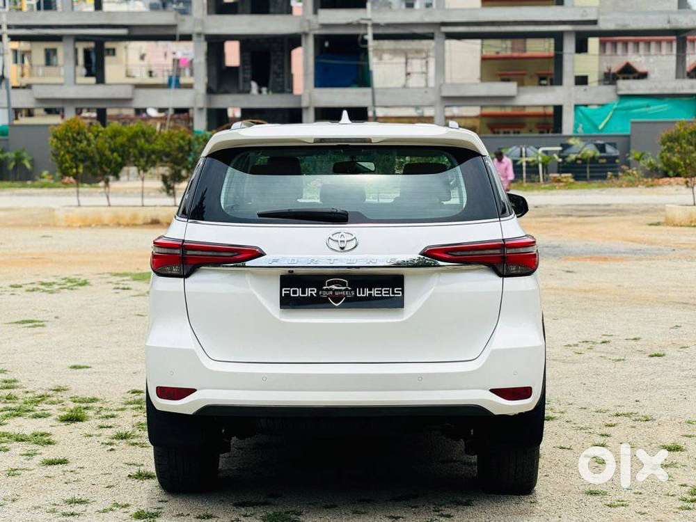 Toyota Fortuner 4x2 At 2.8 Diesel, 2022, Diesel