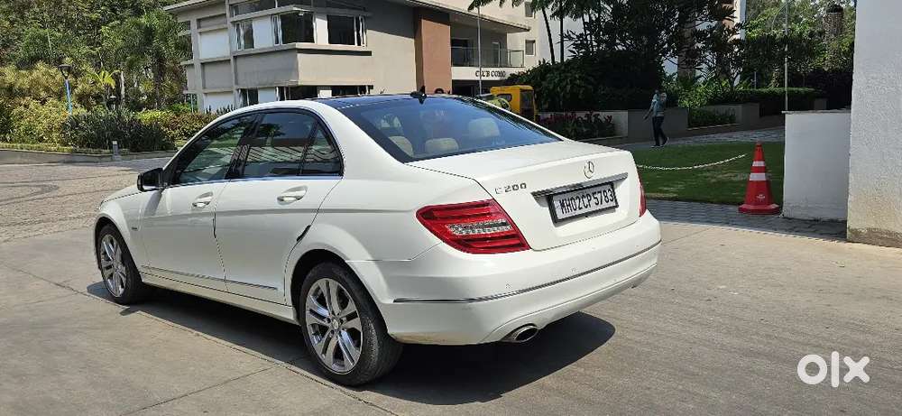 Mercedes-benz C-class 2012 Petrol 83000 Km Driven