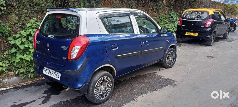 Alto 800 With Full Alloys And Rear Camera
