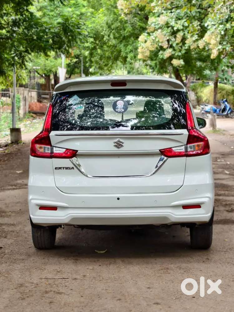 Maruti Suzuki Ertiga Vxi 2025