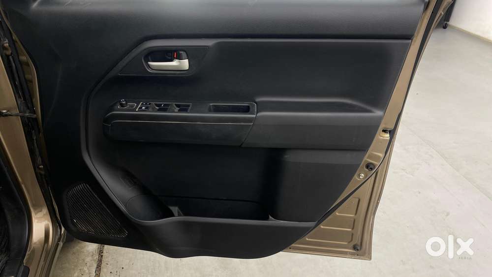 Maruti Suzuki Wagon R 1.2 Vxi, 2020, Petrol