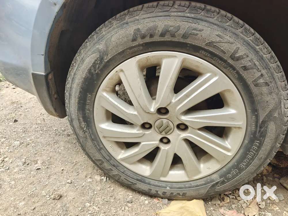 Maruti Suzuki Dzire 1.2 2015