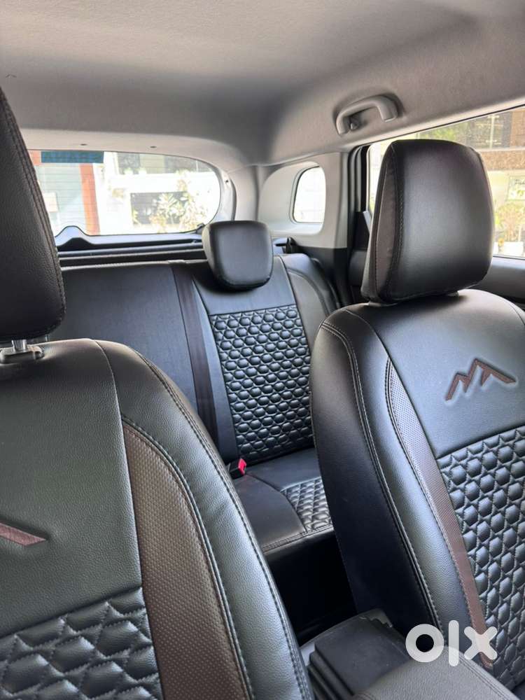 Maruti Suzuki Brezza Petrol Well Maintained
