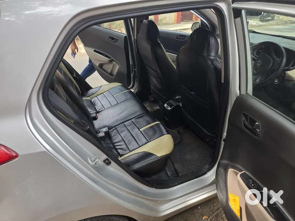 Hyundai Grand I10 2017 Petrol 38000 Km Driven