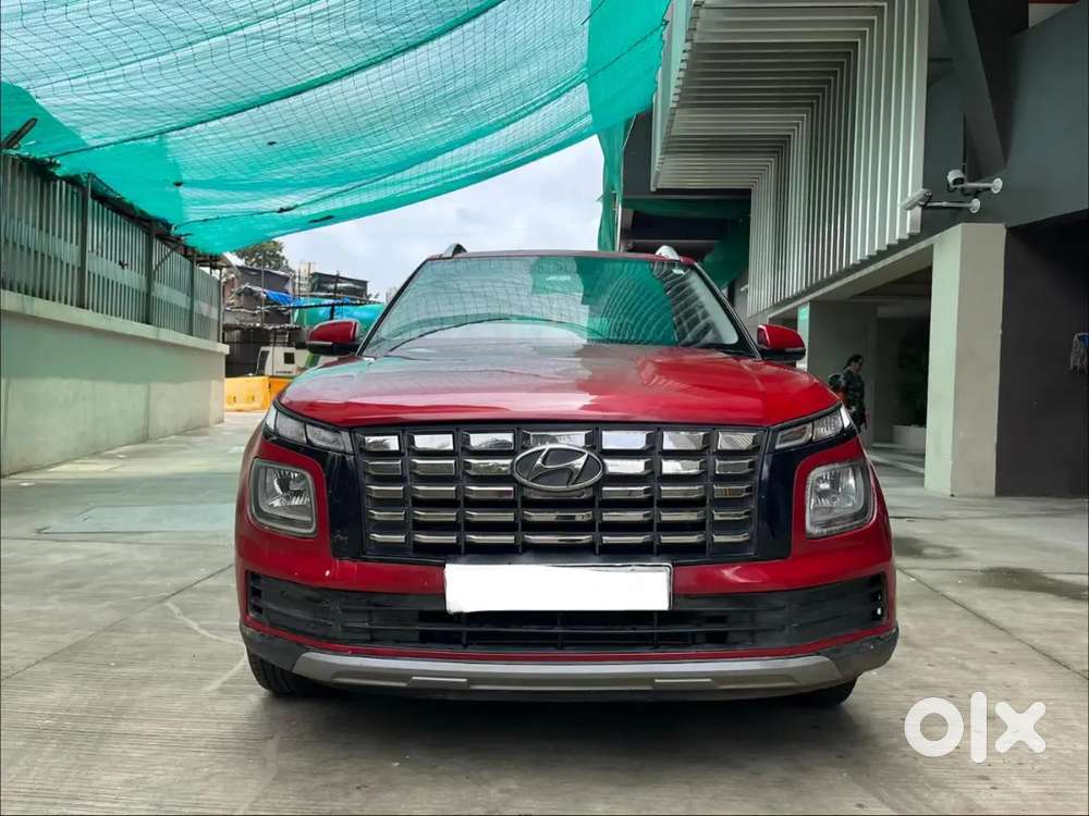 Hyundai Venue 2023 Petrol Single Owner For 5.25000