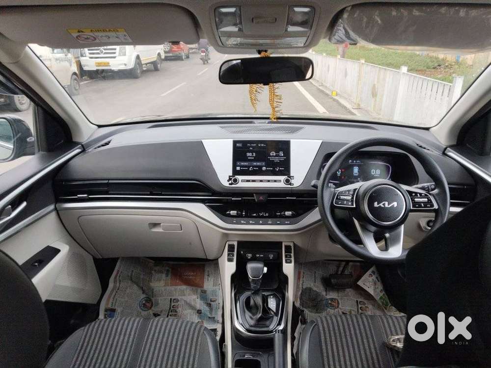 Kia Carens 1.4 Prestige Plus Turbo 7 Str, 2023, Petrol