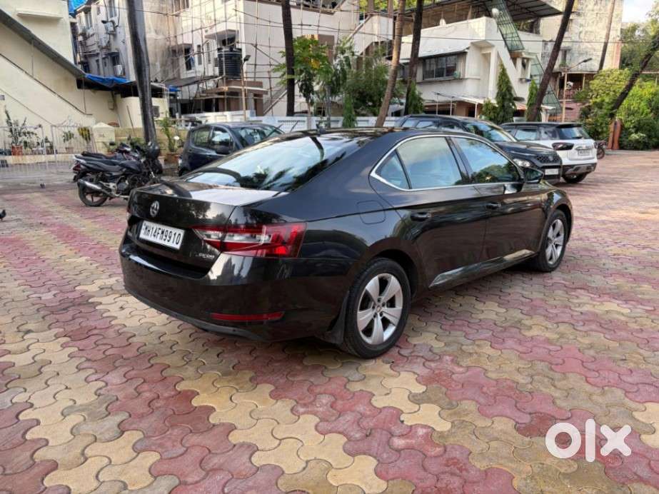 Skoda Superb Style 1.8, 2016, Petrol