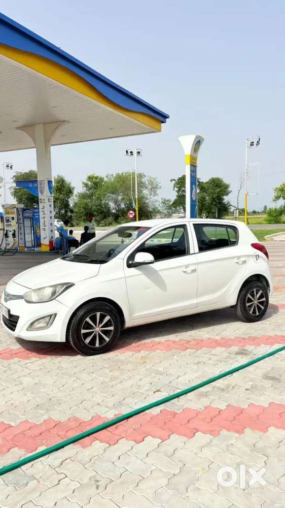 Hyundai I20 2015 Diesel 117000 Km Driven