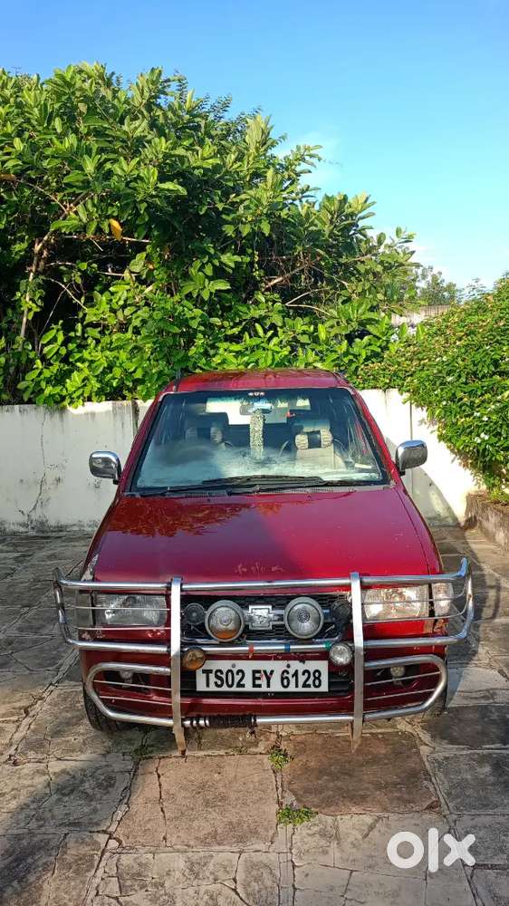 Chevrolet Tavera 2010 Diesel 130000 Km Driven