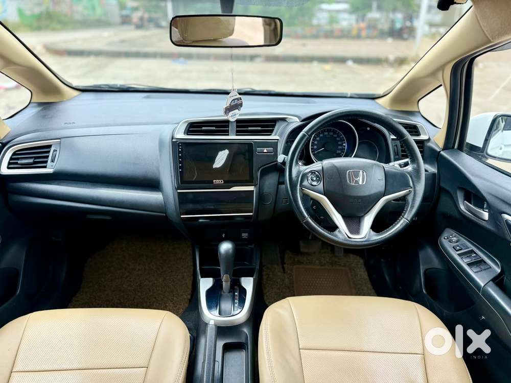 Honda Jazz V Cvt, 2017, Petrol
