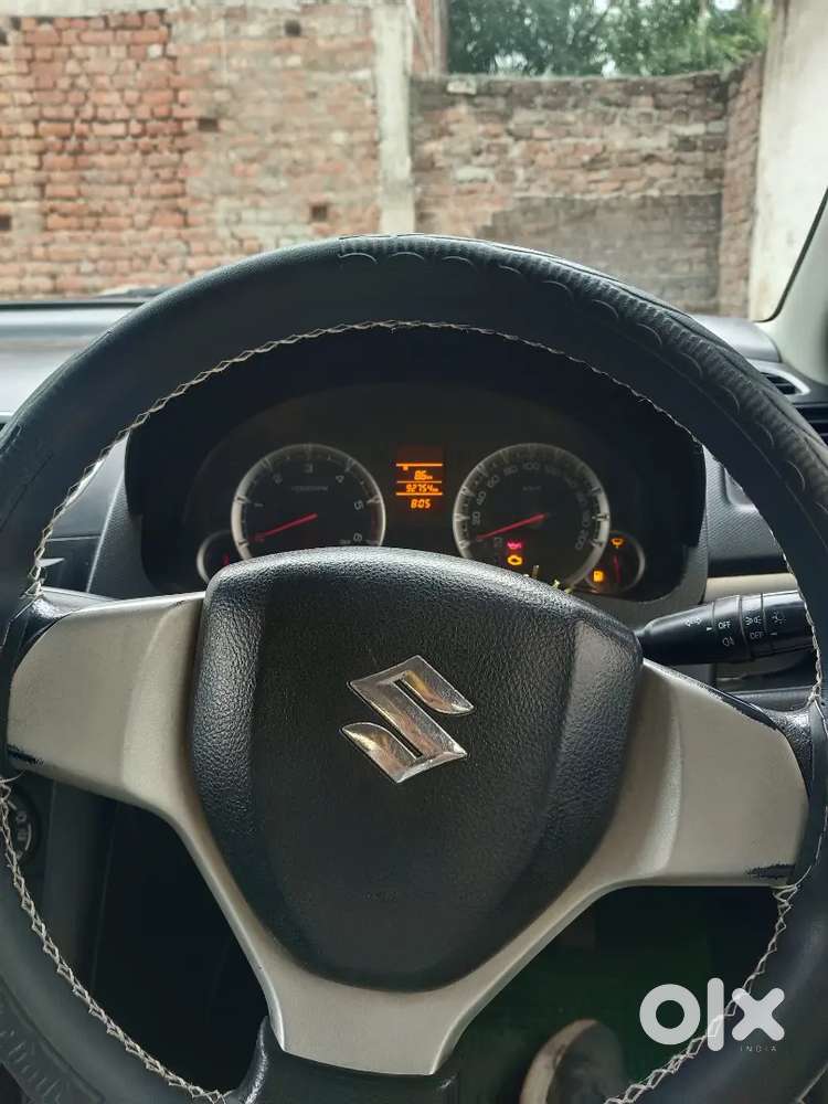 Swift Maruti Suzuki 2012 Ddis