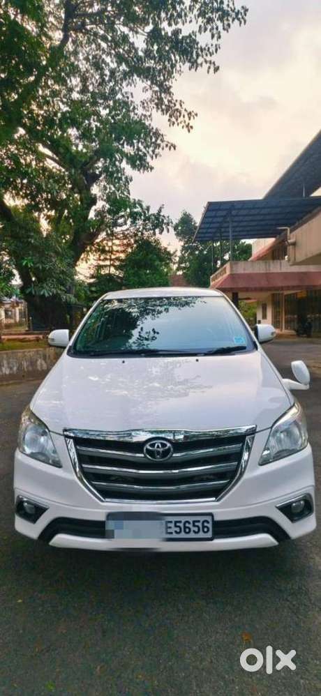 Toyota Innova 2.5 Z Diesel 7 Seater, 2016, Diesel