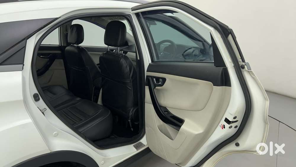 Tata Nexon 1.2 Revotron Xz Plus (s), 2021, Petrol