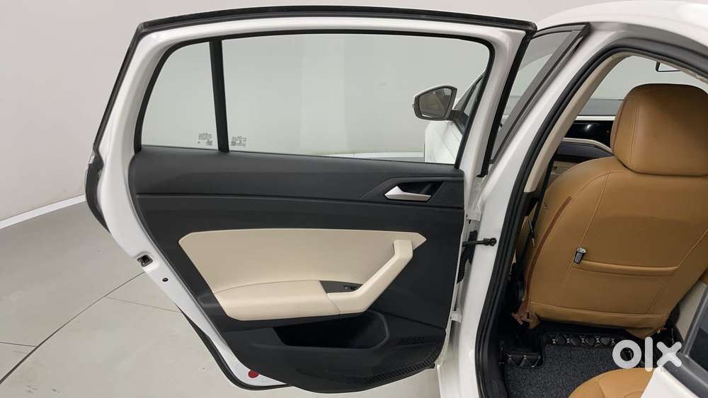 Volkswagen Virtus Highline Plus 1.0 Tsi At, 2024, Petrol
