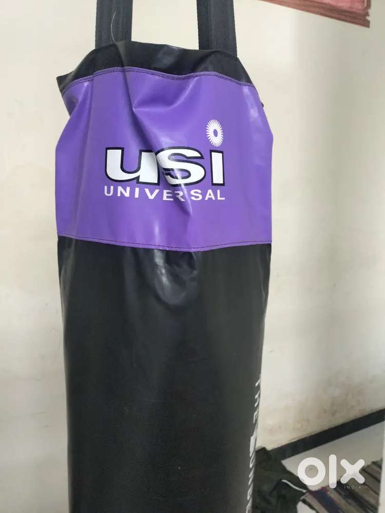 Boxing Heavy Bag + Boxing Gloves for Sale