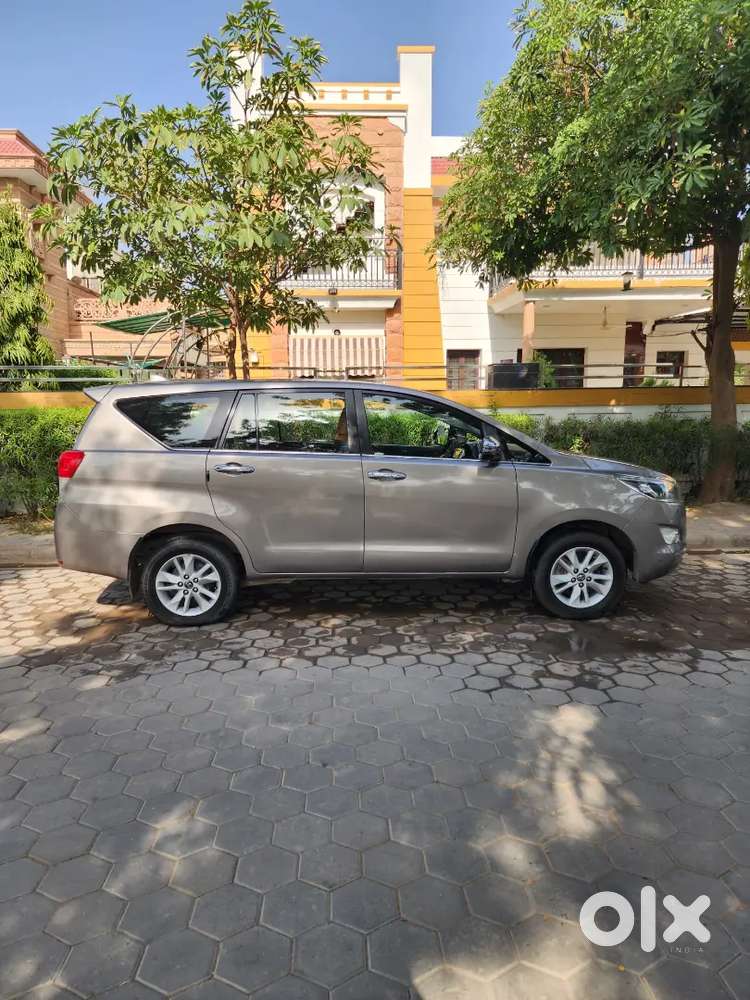 Toyota Innova Crysta 2017 Diesel 8str Good Condition