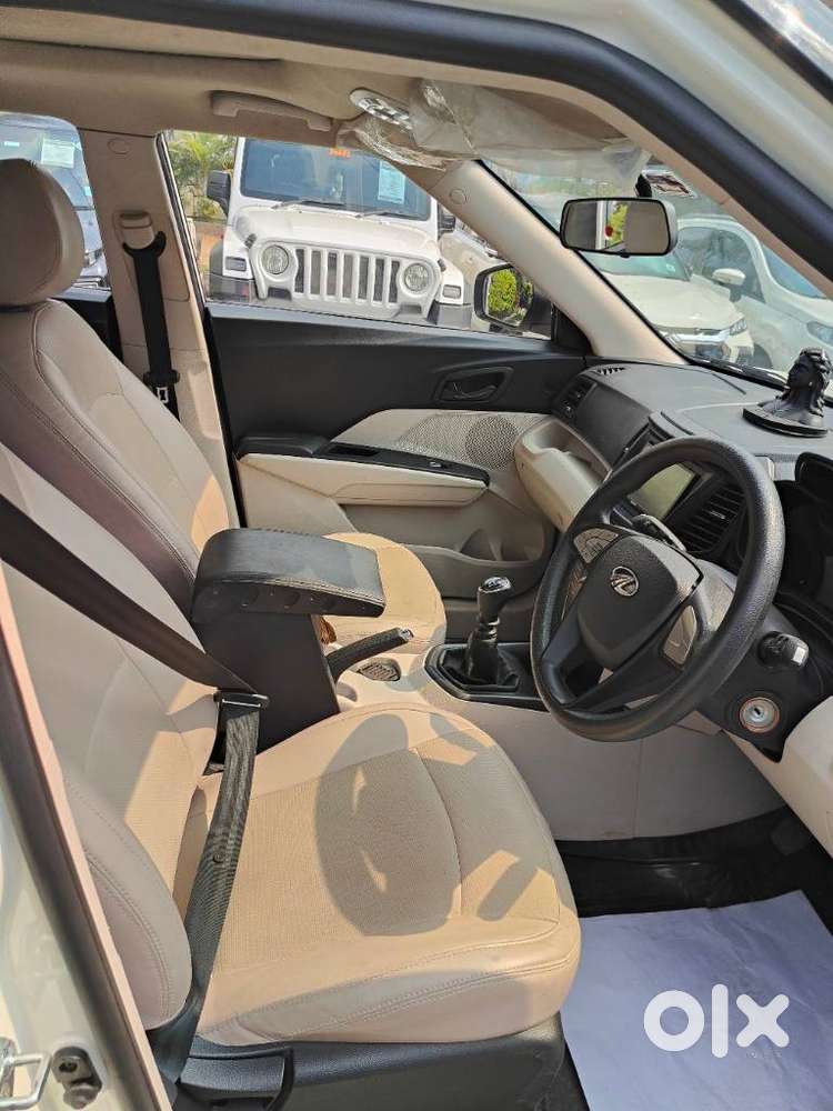 Mahindra Xuv300 W6, 2021, Petrol