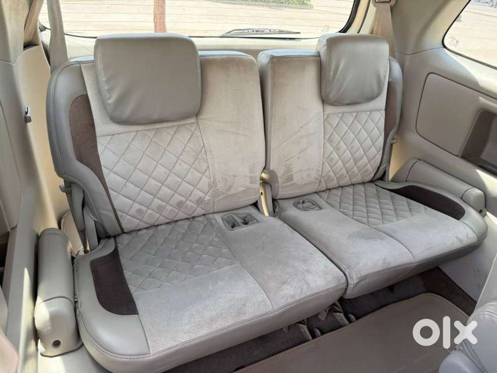 Toyota Innova 2.5 G (diesel) 7 Seater Bs Iv, 2013, Diesel