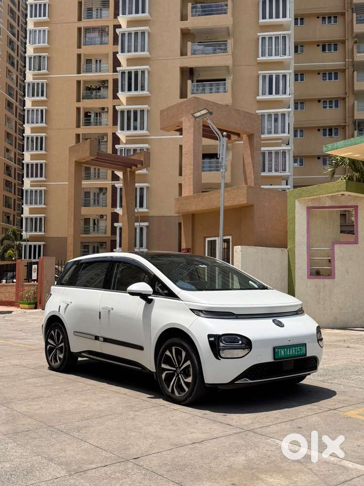 Mg Windsor Ev Essence, 2025, Electric