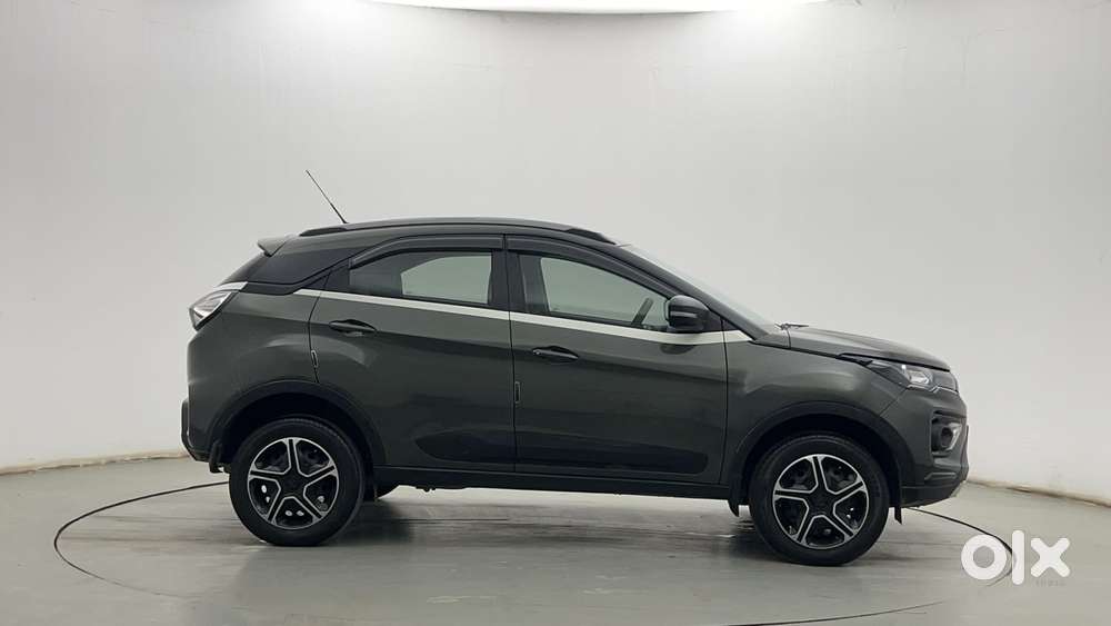 Tata Nexon 1.2 Revotron Xm, 2022, Petrol