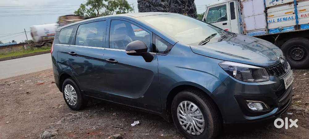 Mahindra Marazzo 219 Diesel 148000 Km Driven