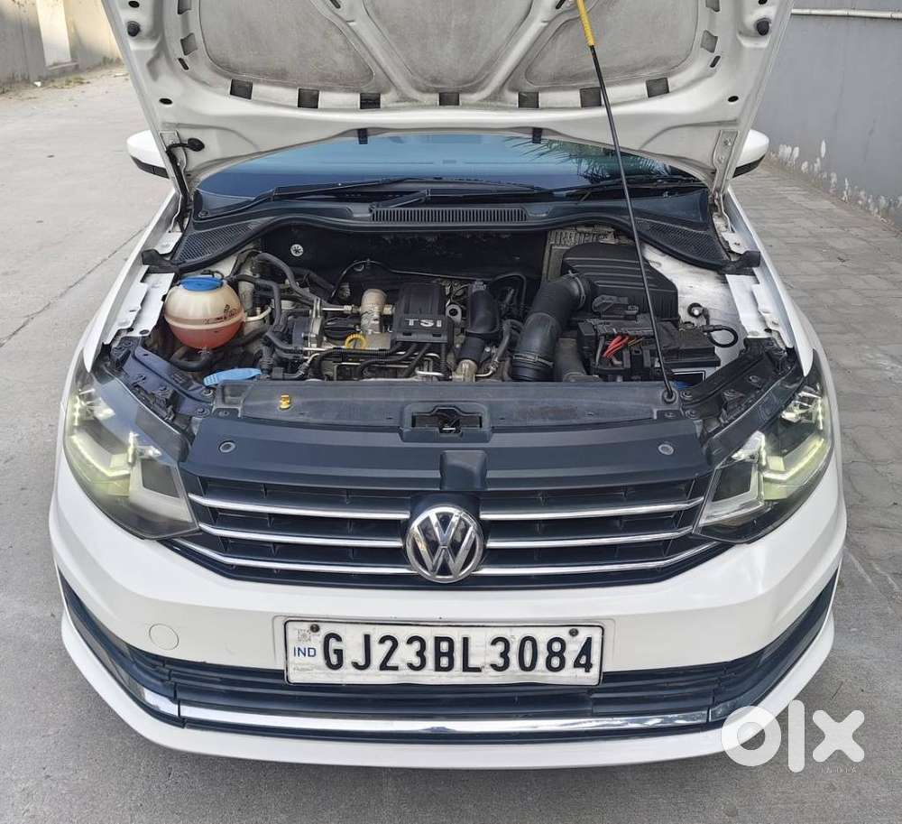 Volkswagen Vento 1.2 Tsi Highline Plus At, 2017, Petrol