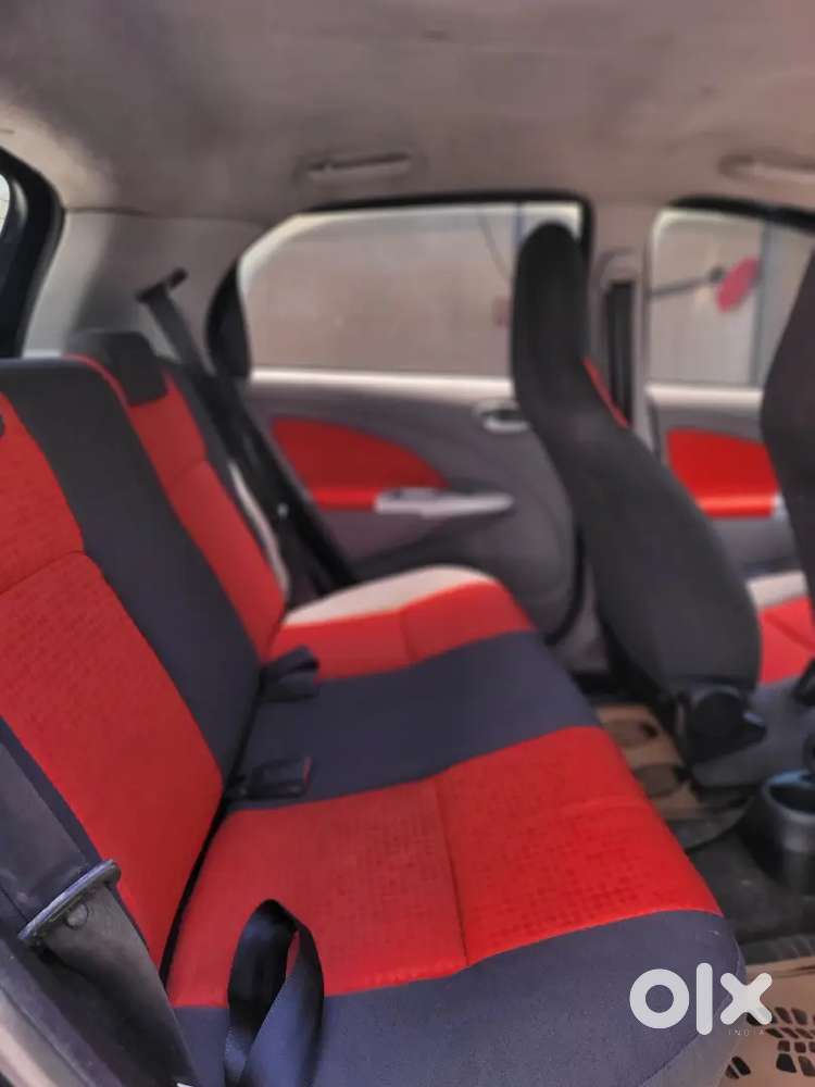 Toyota Etios Liva 2011 Petrol Well Maintained
