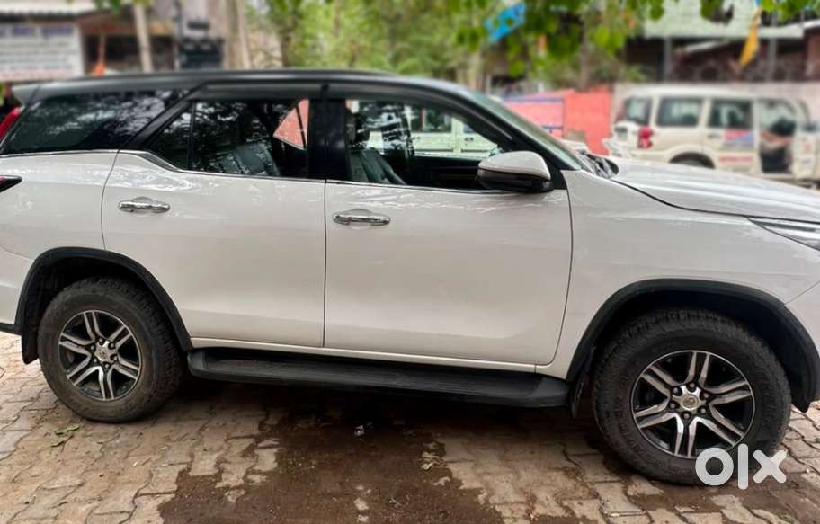 Toyota Fortuner 2.8 2wd At, 2017, Diesel