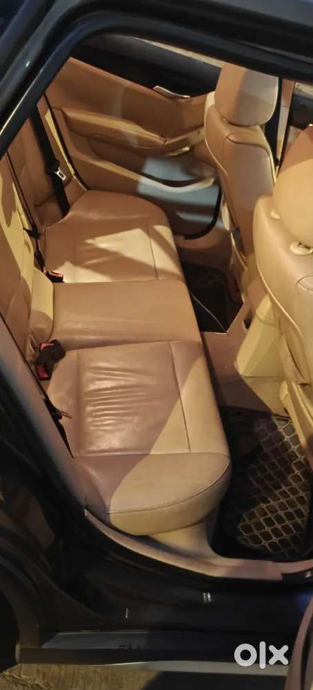 Bmw X1 2011 Diesel Well Maintained