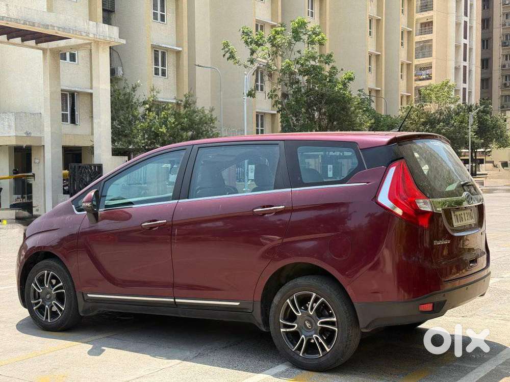 Mahindra Marazzo M8, 2019, Diesel