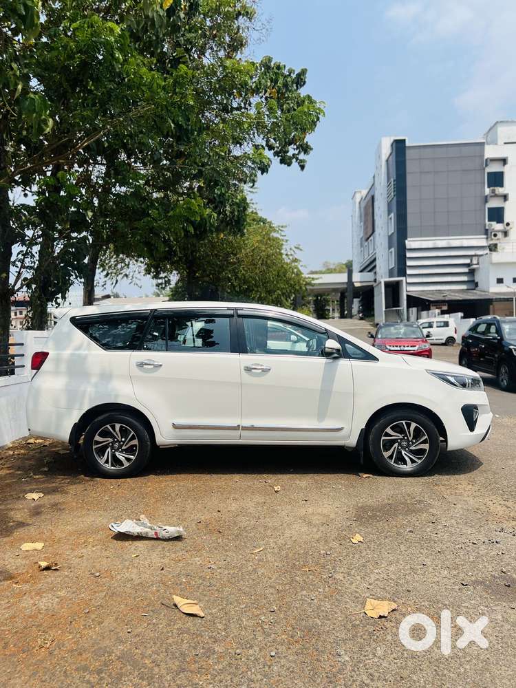 Toyota Innova Crysta 2.4 V 7 Str, 2021, Diesel