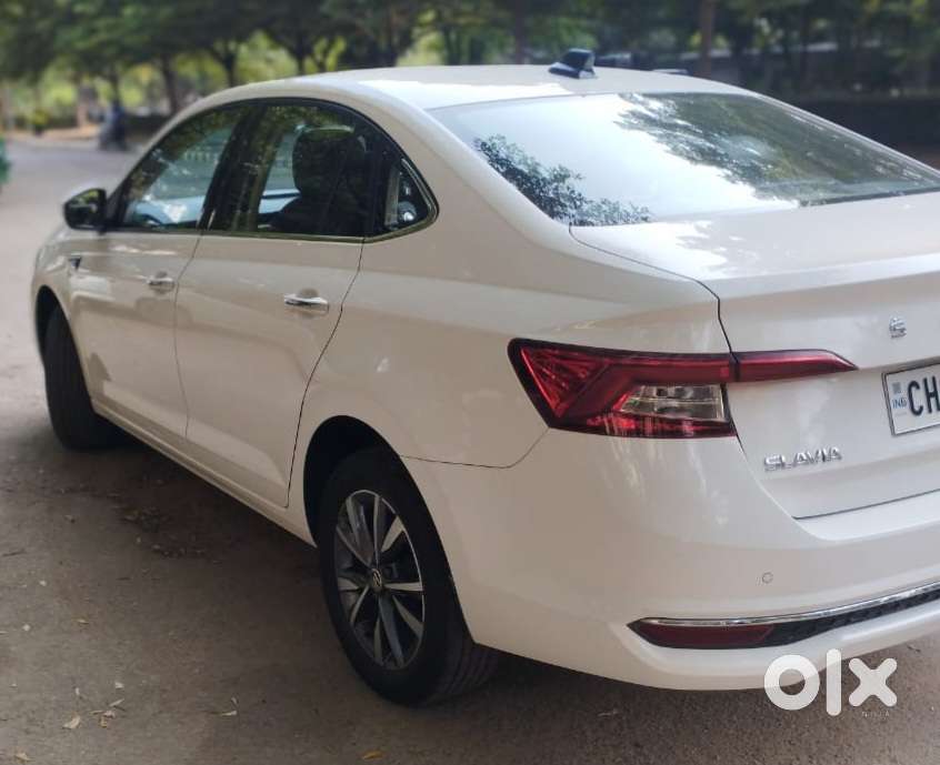 Skoda Slavia 1.5 Tsi Style At, 2023, Petrol