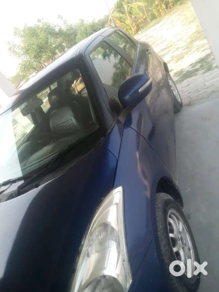 Maruti Suzuki Swift 2012